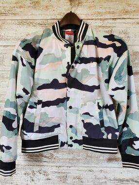 New Balance Essentials Camo Bomber Stadium Jacket Pastel Pink/Green Medium
